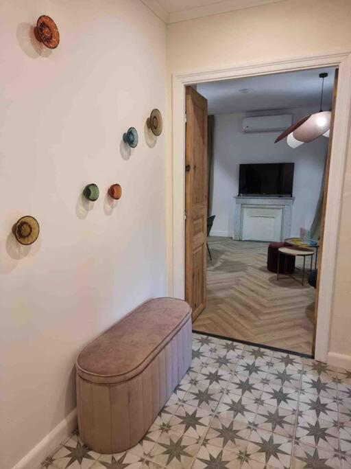 Appartement Au Coeur De La Ville Корте Екстериор снимка